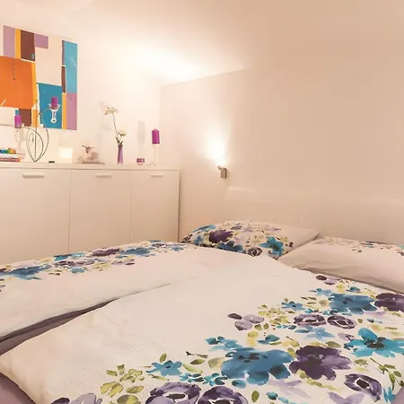 Bergblick Fuer 2 Personen 65 M² *